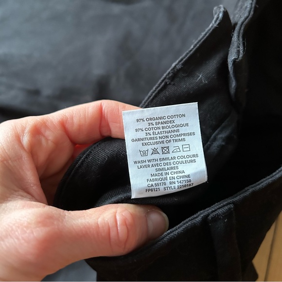 Frank And Oak Josephine Black Wide Leg Cropped Pants - Picture 3 of 11